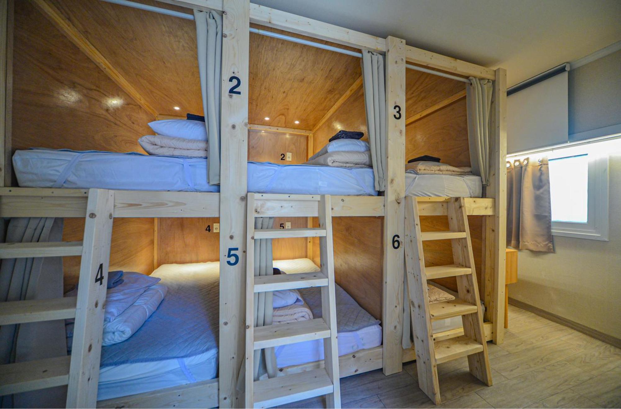 Helloworld Guesthouse Сеул Екстер'єр фото